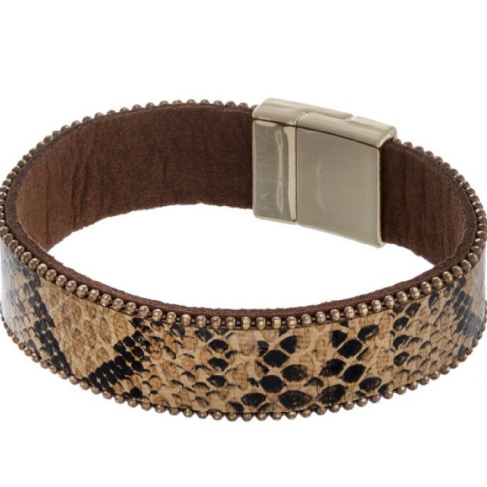 Snake print bracelet